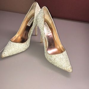 Badgley Mischka Glitter Pointed-Toe Stiletto Pumps in Champagne sz 7